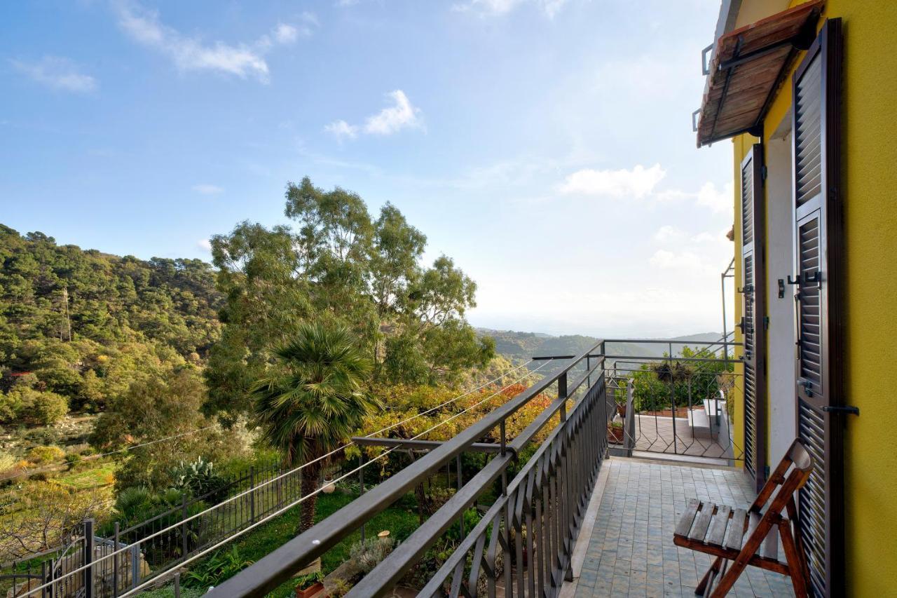 Villa Dacia tra Cielo e Mare Villa Faraldi Exterior foto