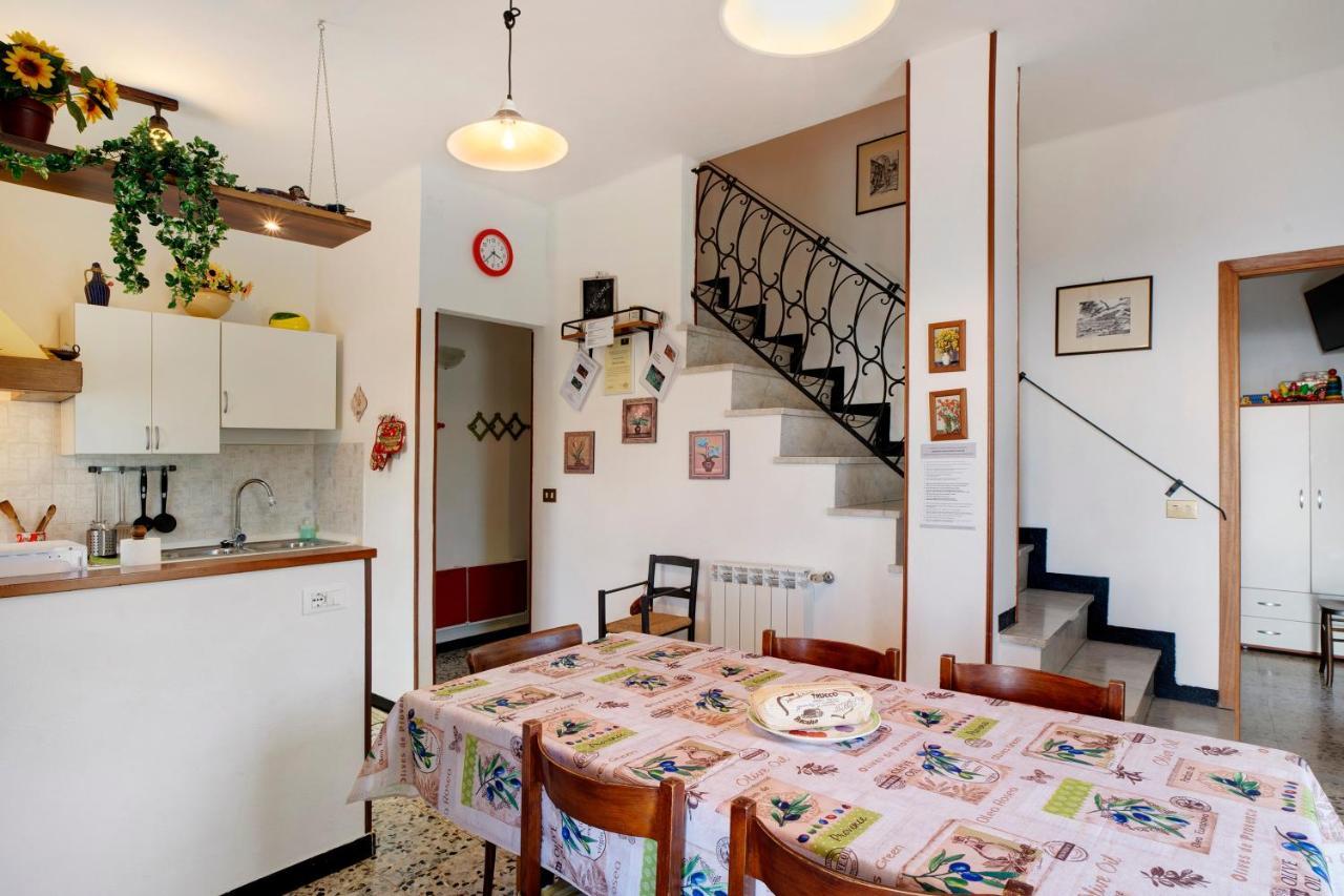 Villa Dacia tra Cielo e Mare Villa Faraldi Exterior foto